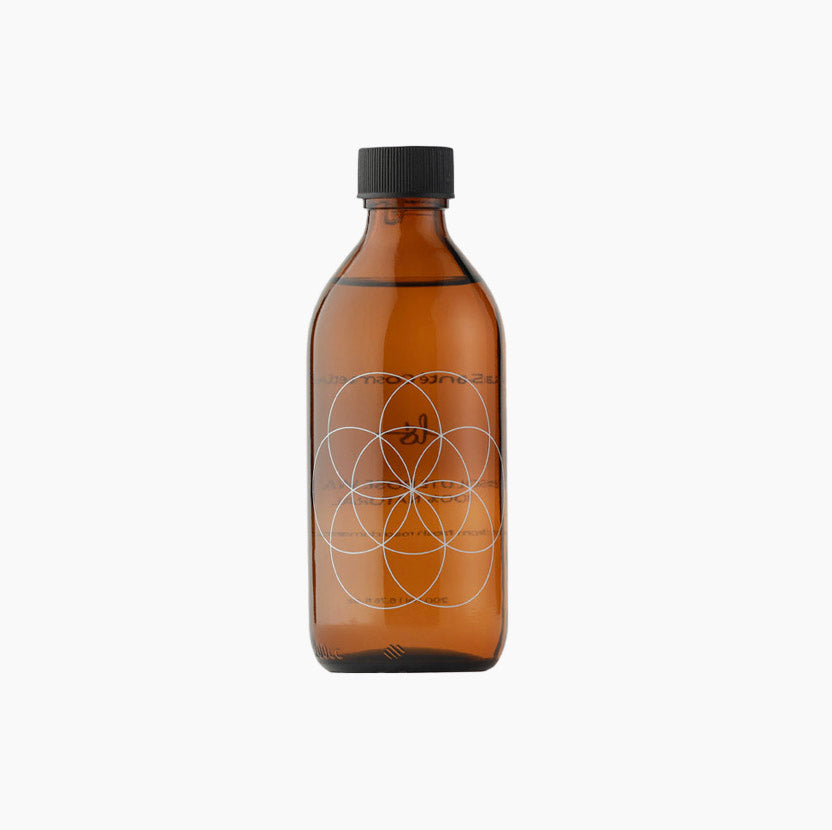100% Lavendelwasser aus Frühernte